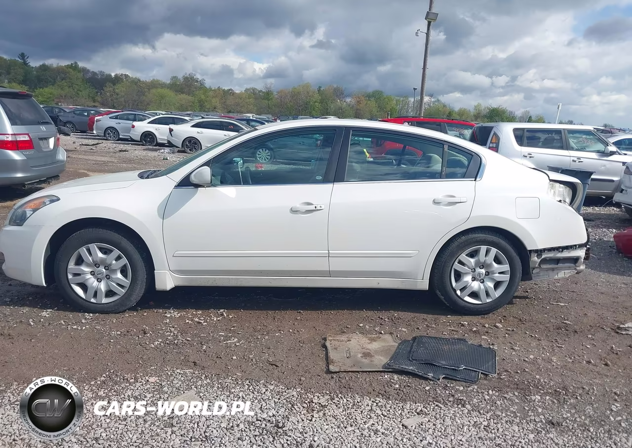 2009 Nissan Altima 2.5 S VIN:1N4AL21E39N479845 - 14