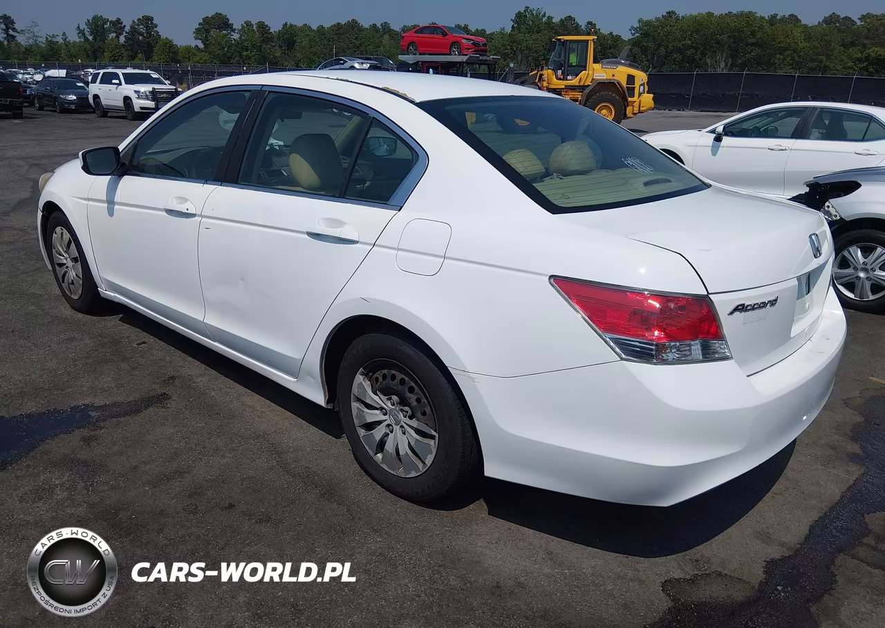 2010 Honda Accord 2.4 Lx VIN:1HGCP2F32AA105576 - 3