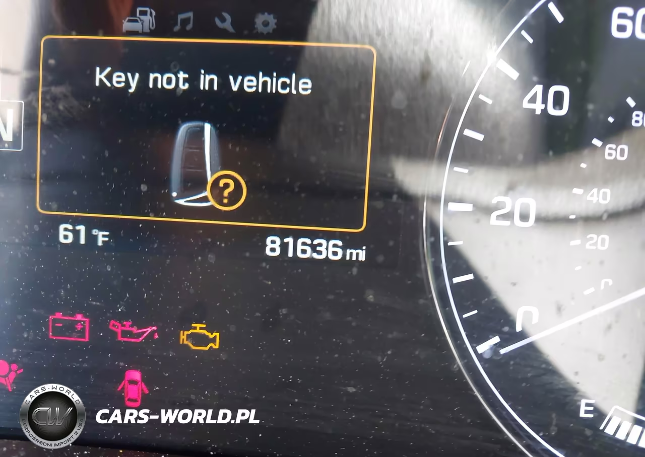 2016 Hyundai Genesis 3.8 VIN:KMHGN4JE8GU136120 - 15