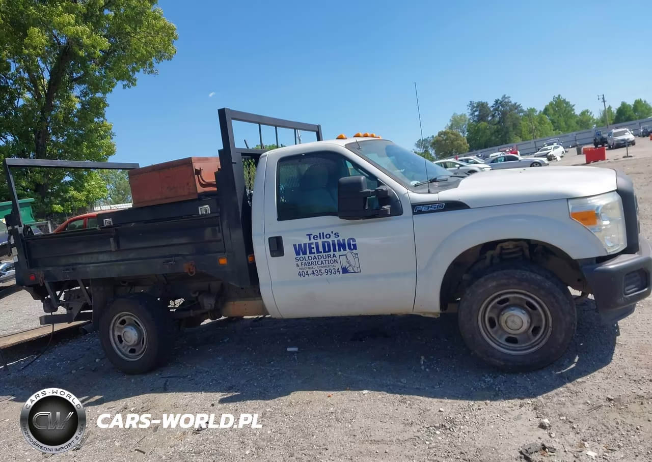 2012 Ford F-350 Chassis Xl VIN:1FDBF3E64CEC97024 - 13