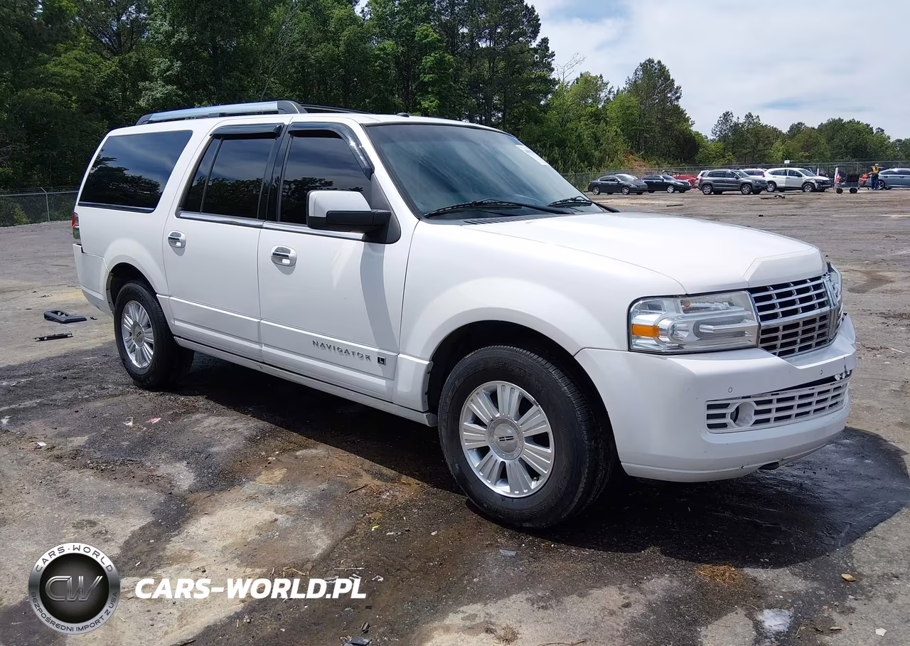 2014 Lincoln Navigator L