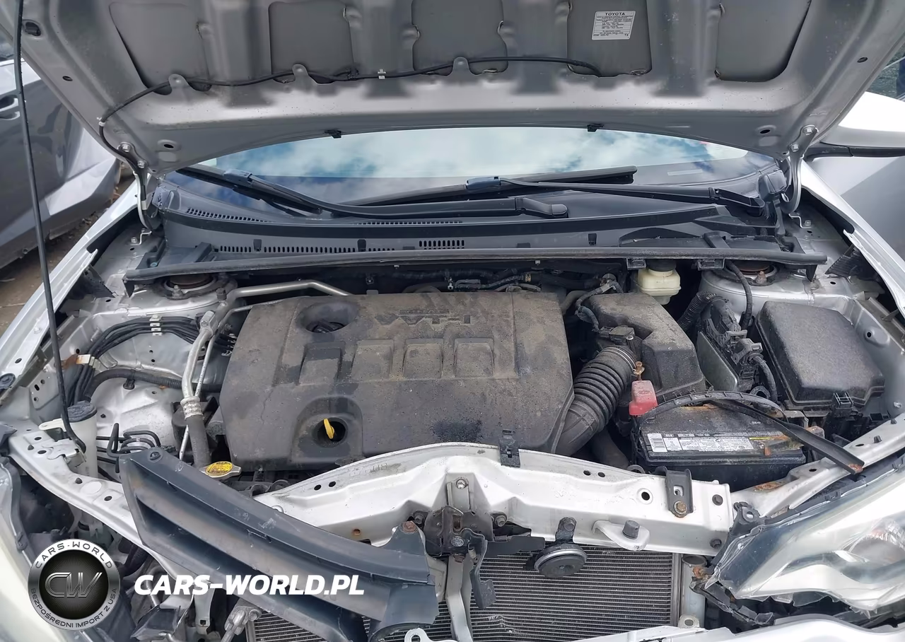 2015 Toyota Corolla Le VIN:2T1BURHE8FC386960 - 10