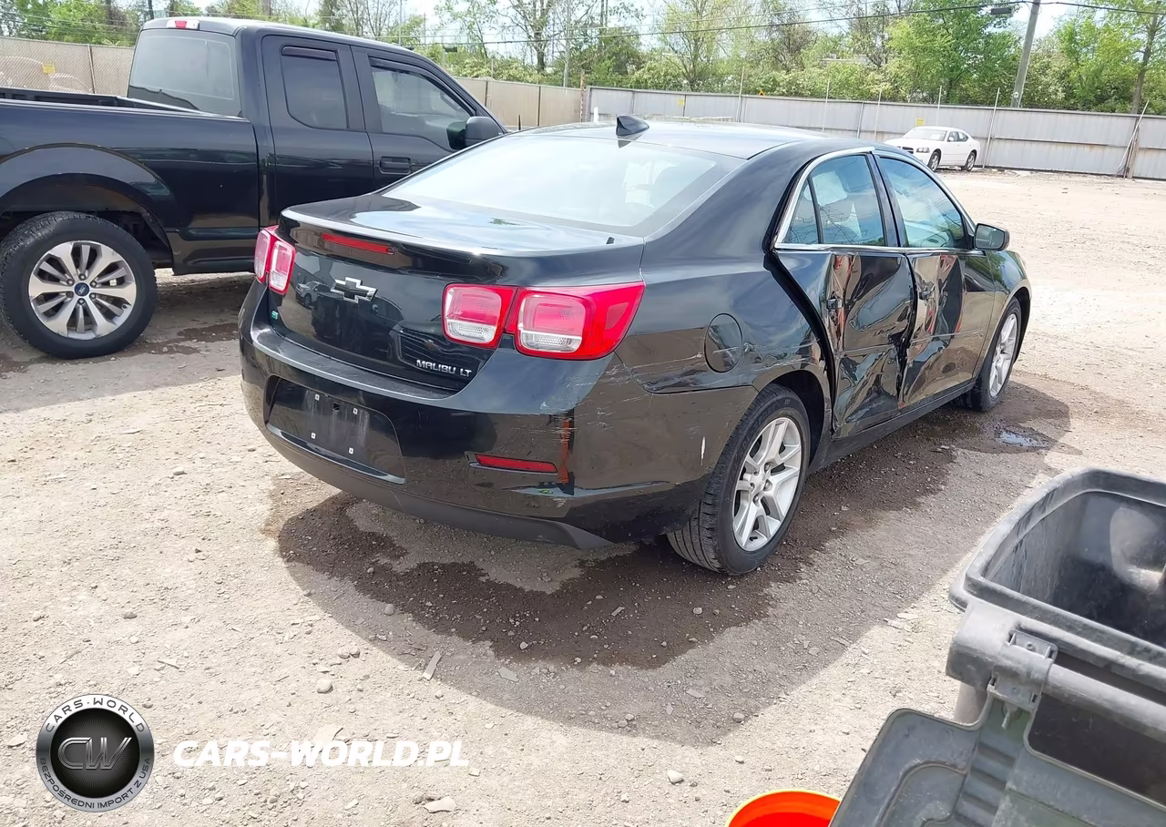 2015 Chevrolet Malibu 1Lt VIN:1G11C5SL2FF131817 - 4