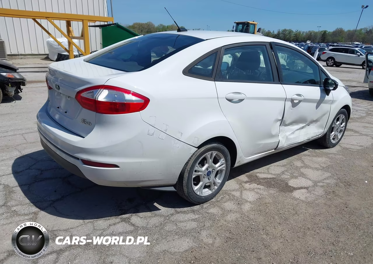 2014 Ford Fiesta Se VIN:3FADP4BJ5EM186204 - 4