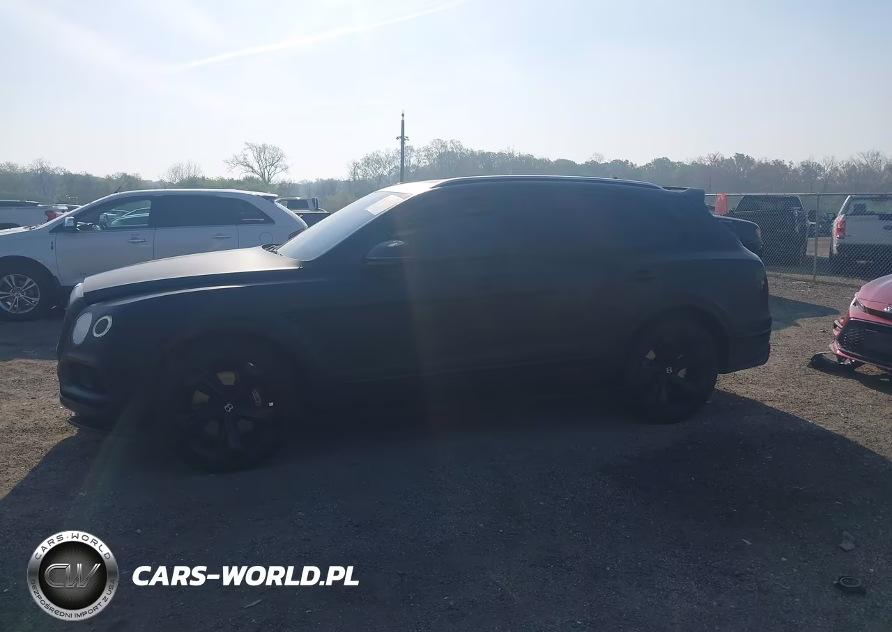 2018 Bentley Bentayga Activity Edition-Black Edition-Mulliner-Onyx Edition-W12 VIN:SJAAC2ZV6JC020650 - 14
