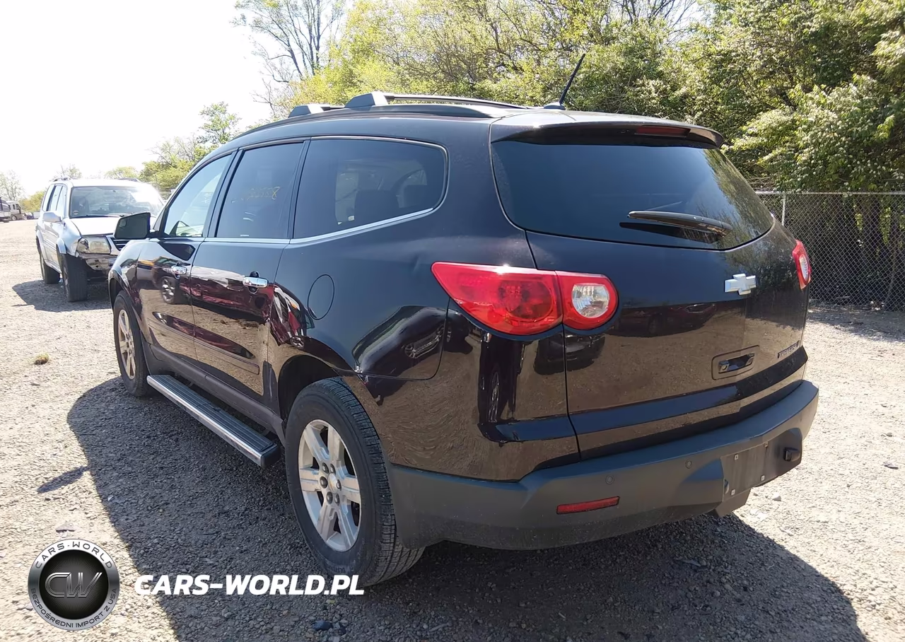2010 Chevrolet Traverse Lt VIN:1GNLRGED1AS123293 - 3