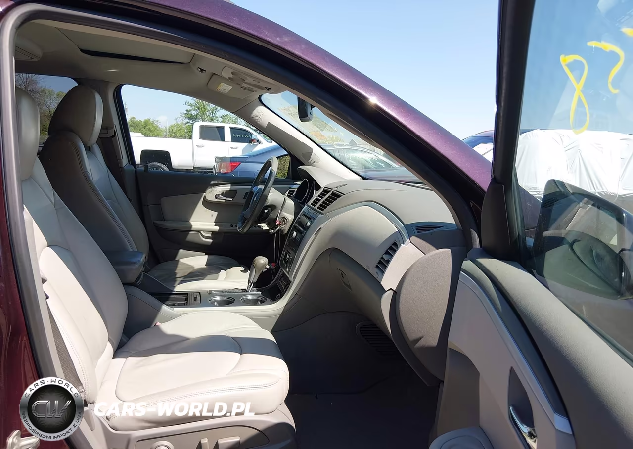 2010 Chevrolet Traverse Lt VIN:1GNLRGED1AS123293 - 5