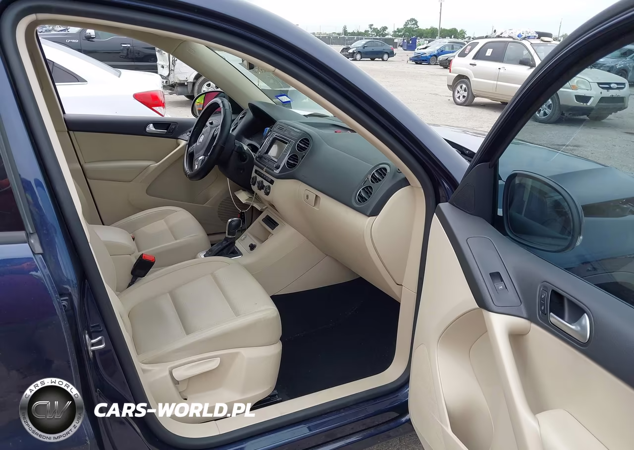 2016 Volkswagen Tiguan S VIN:WVGAV7AX1GW509379 - 5