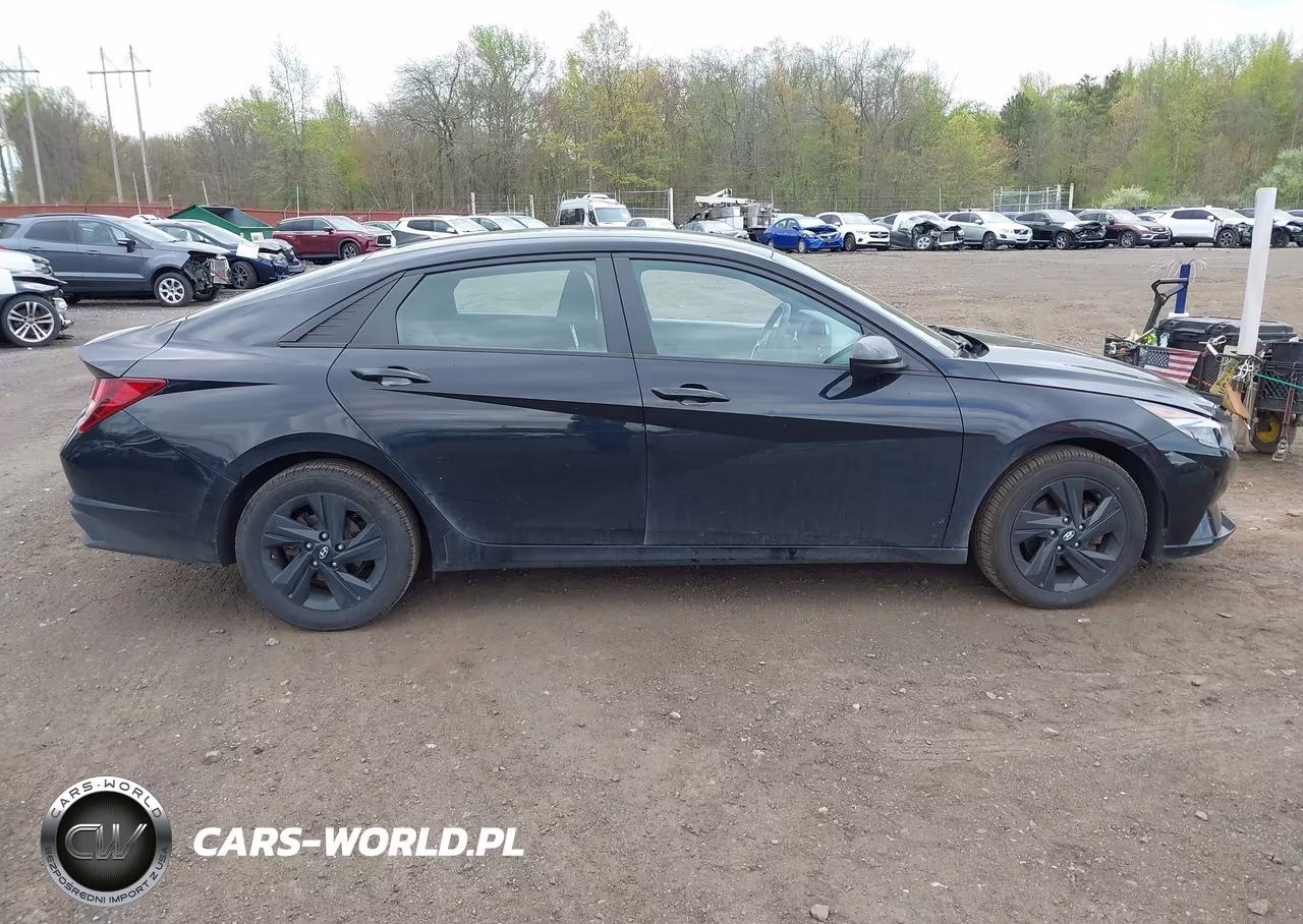 2021 Hyundai Elantra Sel VIN:KMHLM4AG9MU181338 - 13