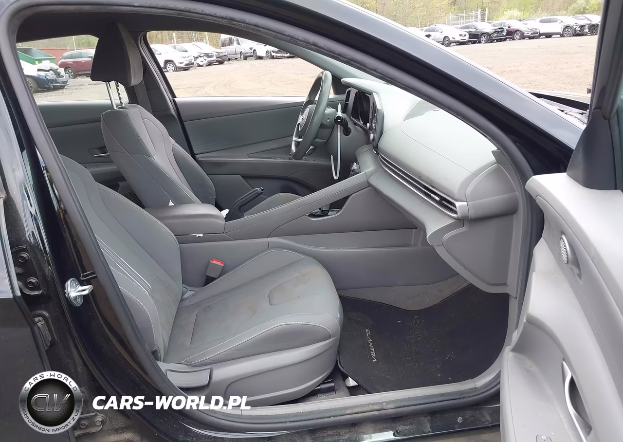 2021 Hyundai Elantra Sel VIN:KMHLM4AG9MU181338 - 5