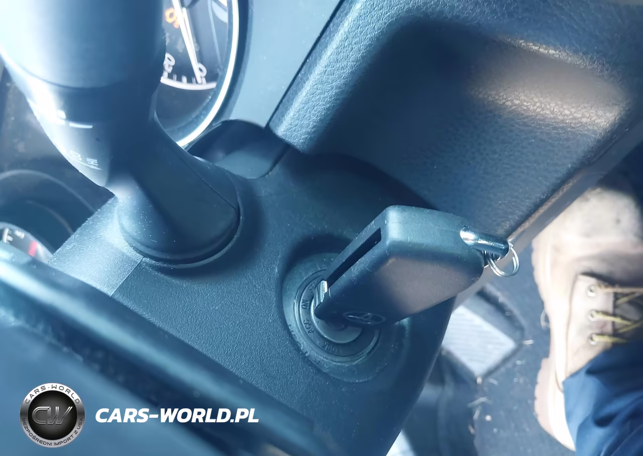 2018 Toyota Camry Se VIN:4T1B11HK8JU572926 - 11