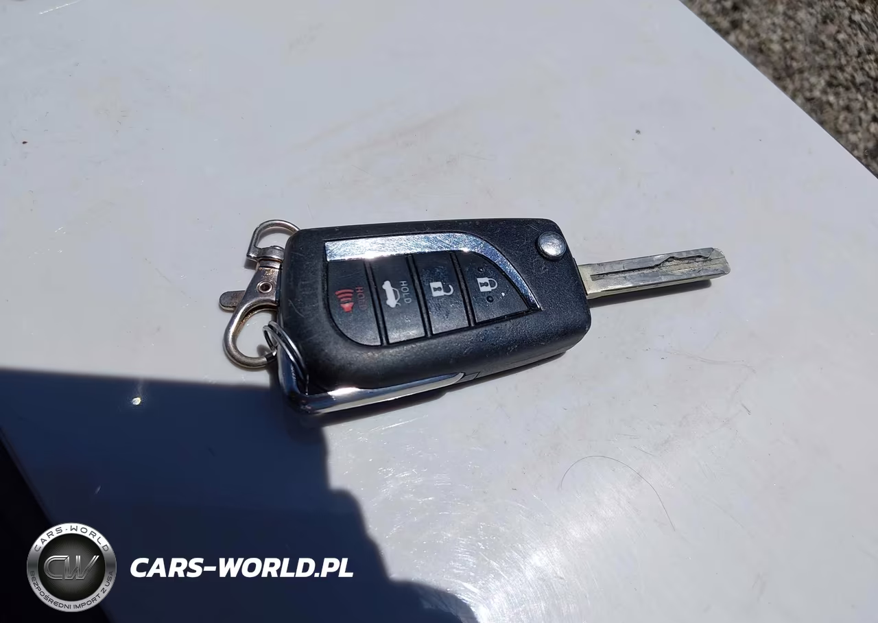 2020 Toyota Camry Se VIN:4T1G11AKXLU860918 - 11
