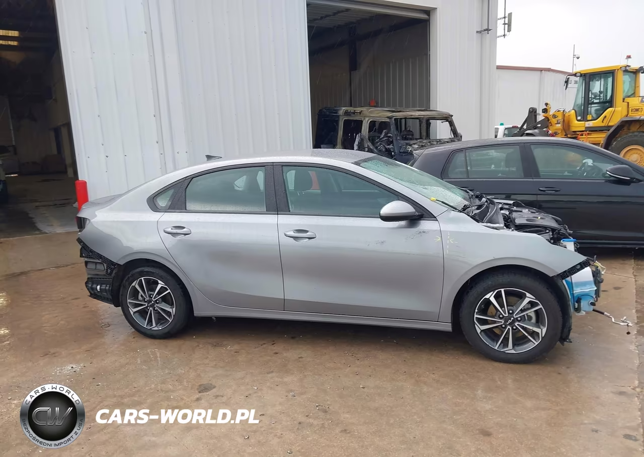 2024 Kia Forte Lxs VIN:3KPF24ADXRE811550 - 14
