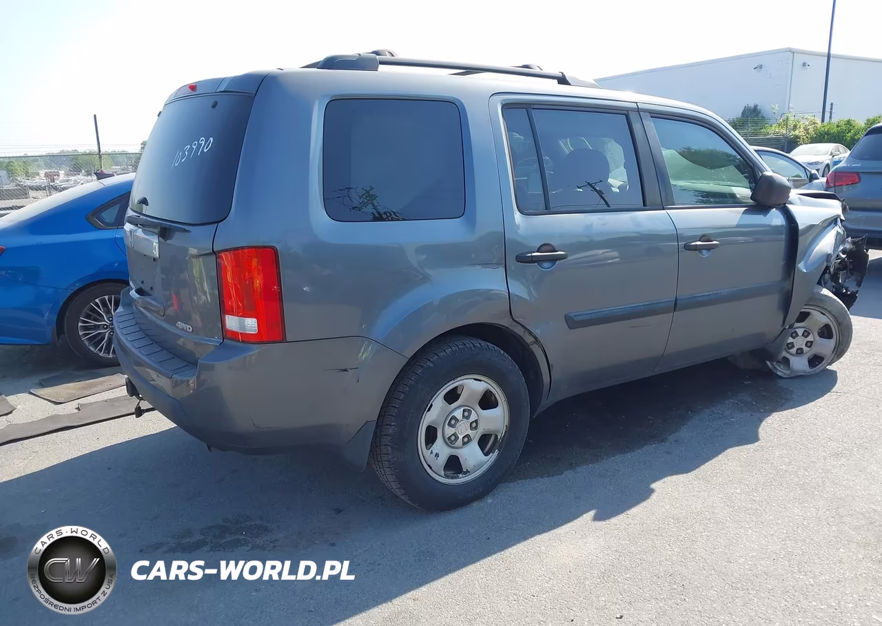 2011 Honda Pilot Lx VIN:5FNYF4H22BB103990 - 4