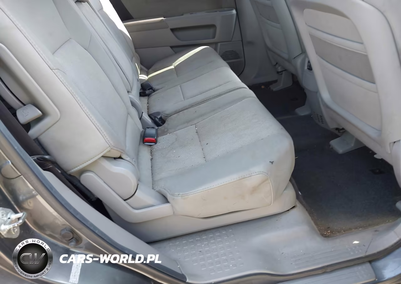 2011 Honda Pilot Lx VIN:5FNYF4H22BB103990 - 8