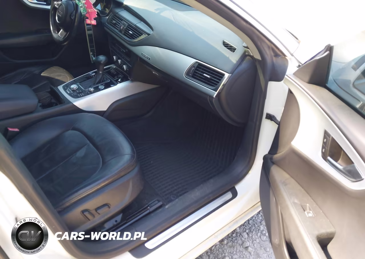 2012 Audi A7 Premium VIN:WAUSGAFC5CN017912 - 5