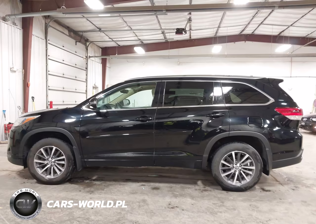 2017 Toyota Highlander Xle VIN:5TDJZRFH0HS457928 - 15