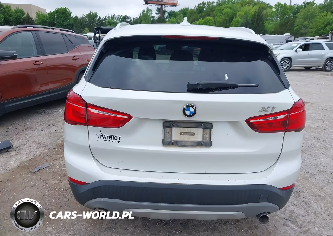 2016 BMW X1 xDrive28I VIN:WBXHT3C39GP885613 - 17