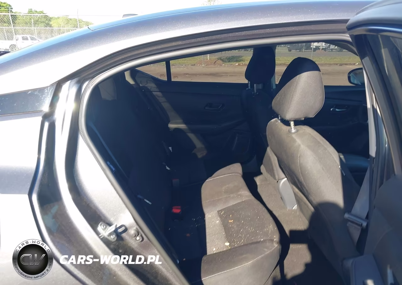 2025 Nissan Sentra Sv VIN:3N1AB8CV2SY400464 - 8
