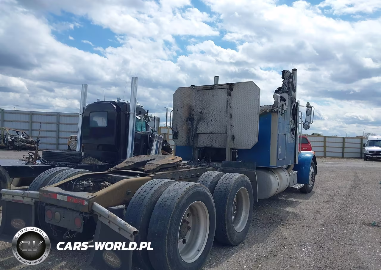 1998 Peterbilt 379 VIN:1XP5D69X4WN466036 - 4