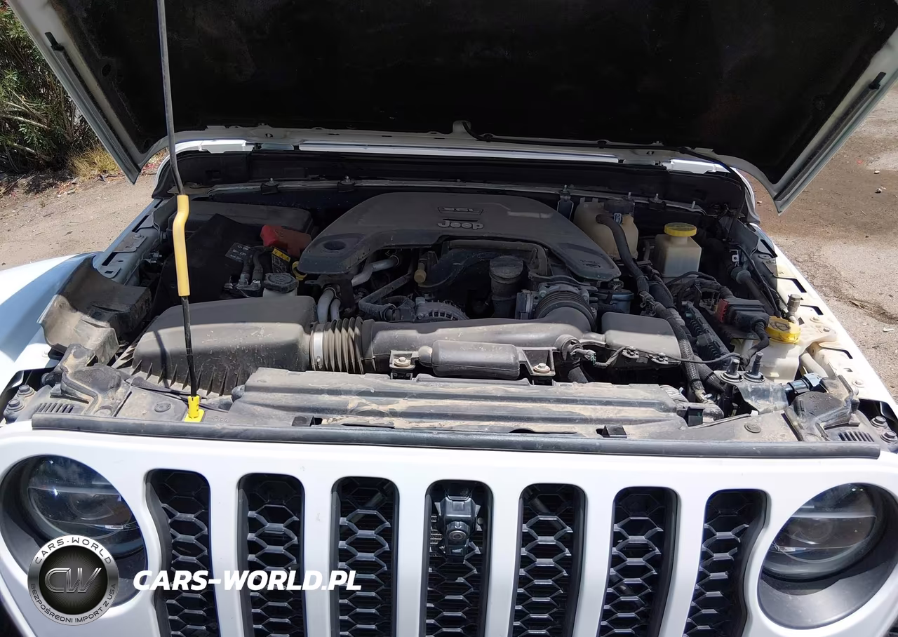 2020 Jeep Gladiator Rubicon 4X4 VIN:1C6JJTBG4LL105292 - 10
