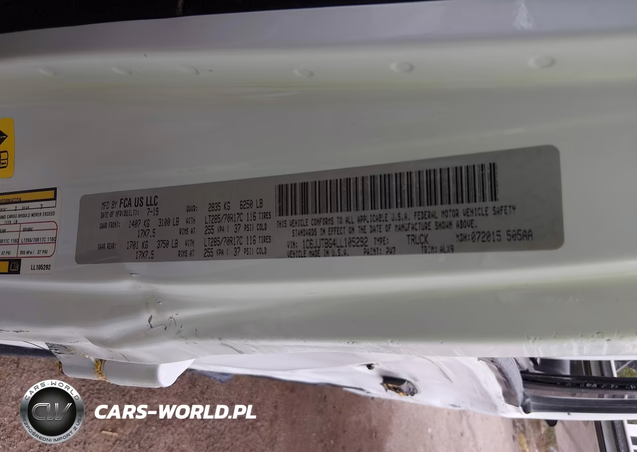 2020 Jeep Gladiator Rubicon 4X4 VIN:1C6JJTBG4LL105292 - 9