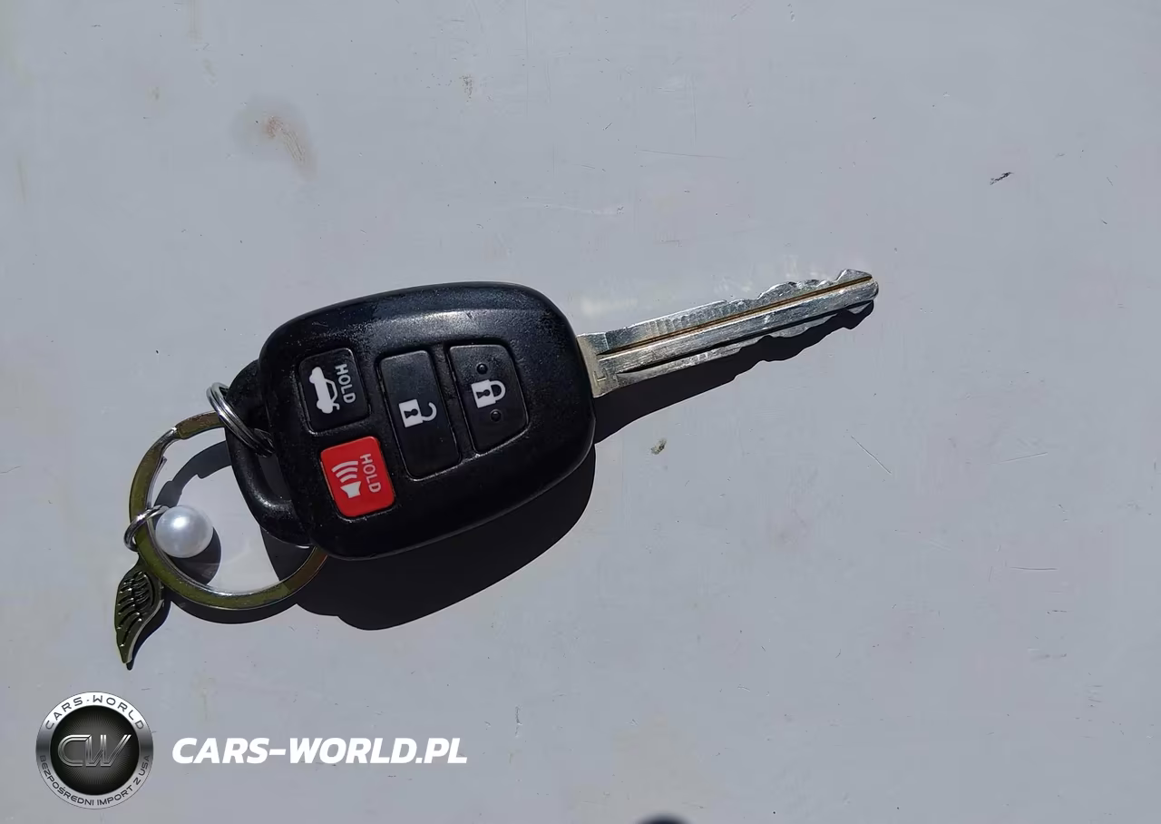 2015 Toyota Camry Le VIN:4T4BF1FK9FR490804 - 11
