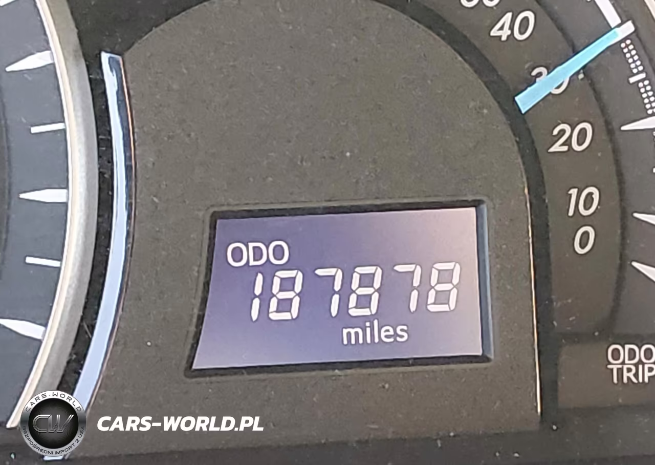 2015 Toyota Camry Le VIN:4T4BF1FK9FR490804 - 15