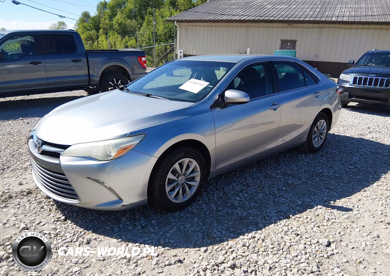 2015 Toyota Camry Le VIN:4T4BF1FK9FR490804 - 2