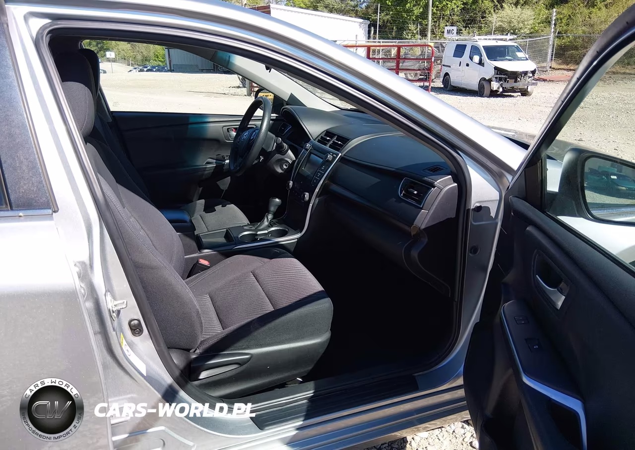 2015 Toyota Camry Le VIN:4T4BF1FK9FR490804 - 5