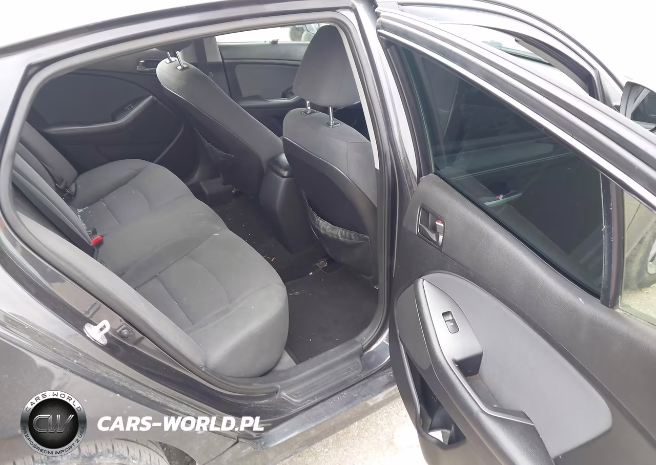 2015 Kia Optima Lx VIN:5XXGM4A72FG446051 - 8