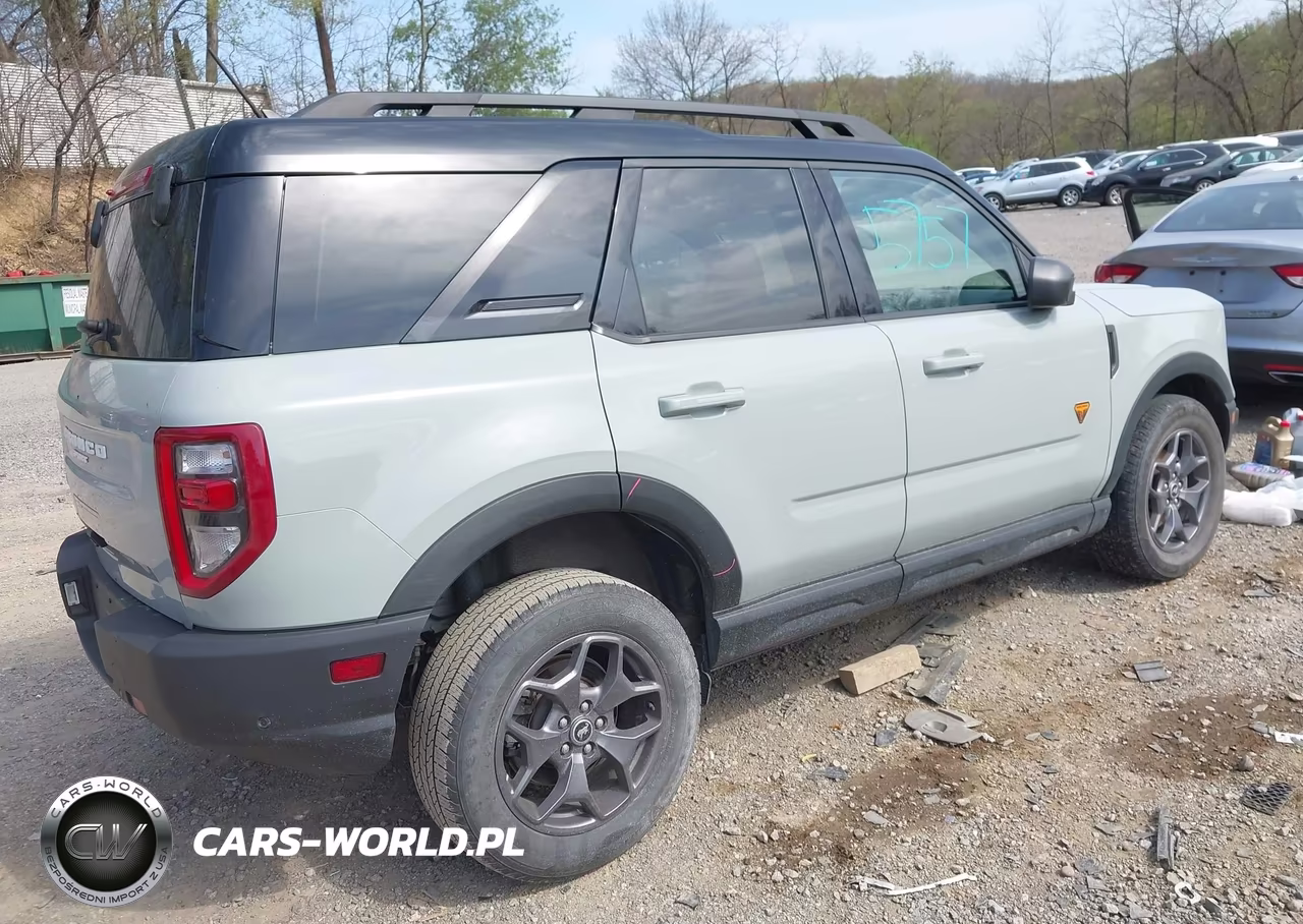2022 Ford Bronco Sport Badlands VIN:3FMCR9D96NRD48209 - 4