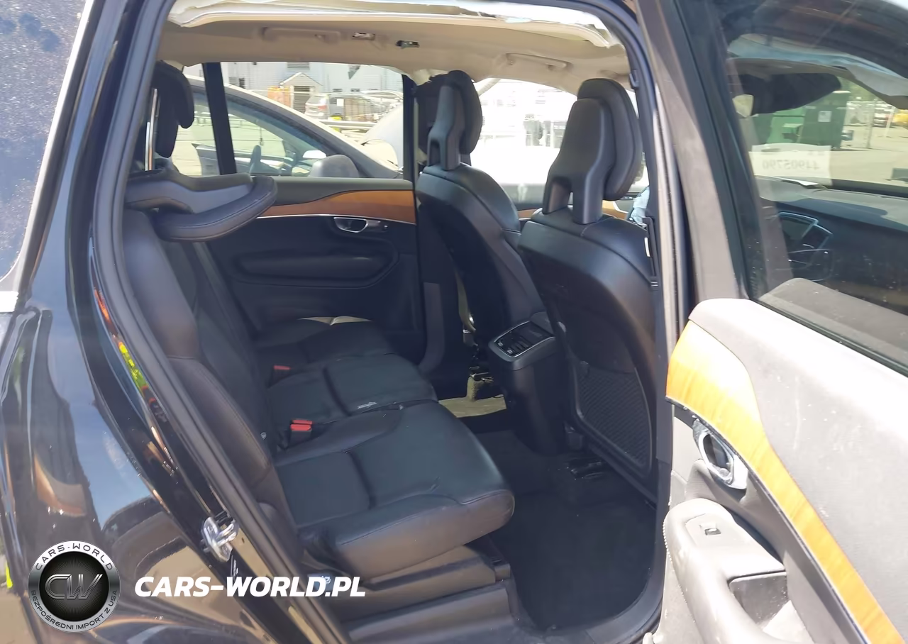 2021 Volvo Xc90 T6 Momentum 7 Passenger VIN:YV4A22PK3M1696299 - 8