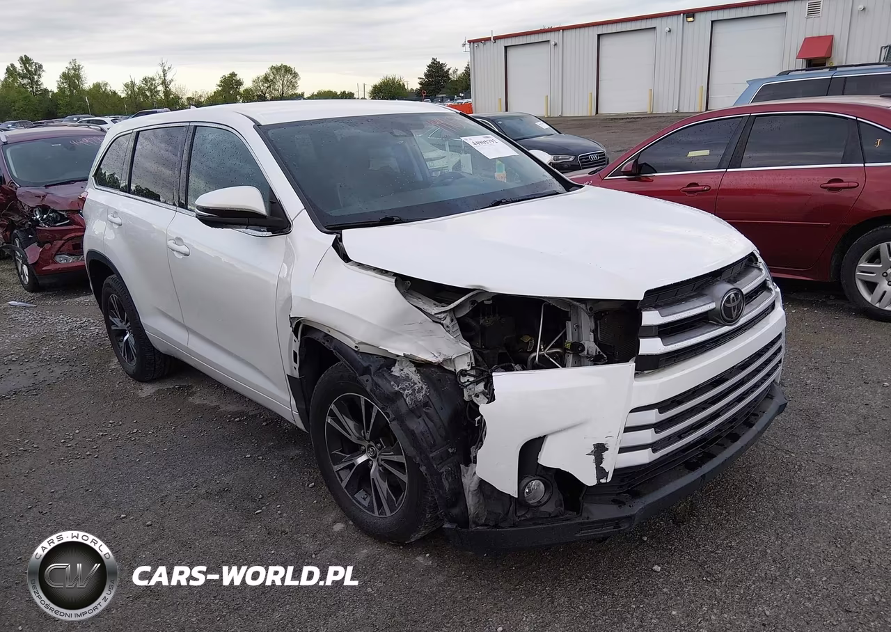 2018 Toyota Highlander Le Plus