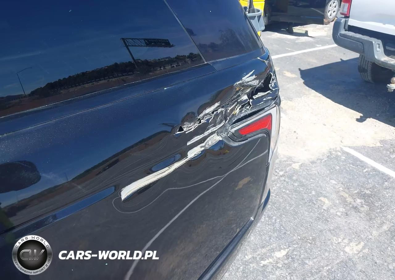 2018 Land Rover Range Rover 5.0L V8 Supercharged VIN:SALGS2RE0JA394073 - 17