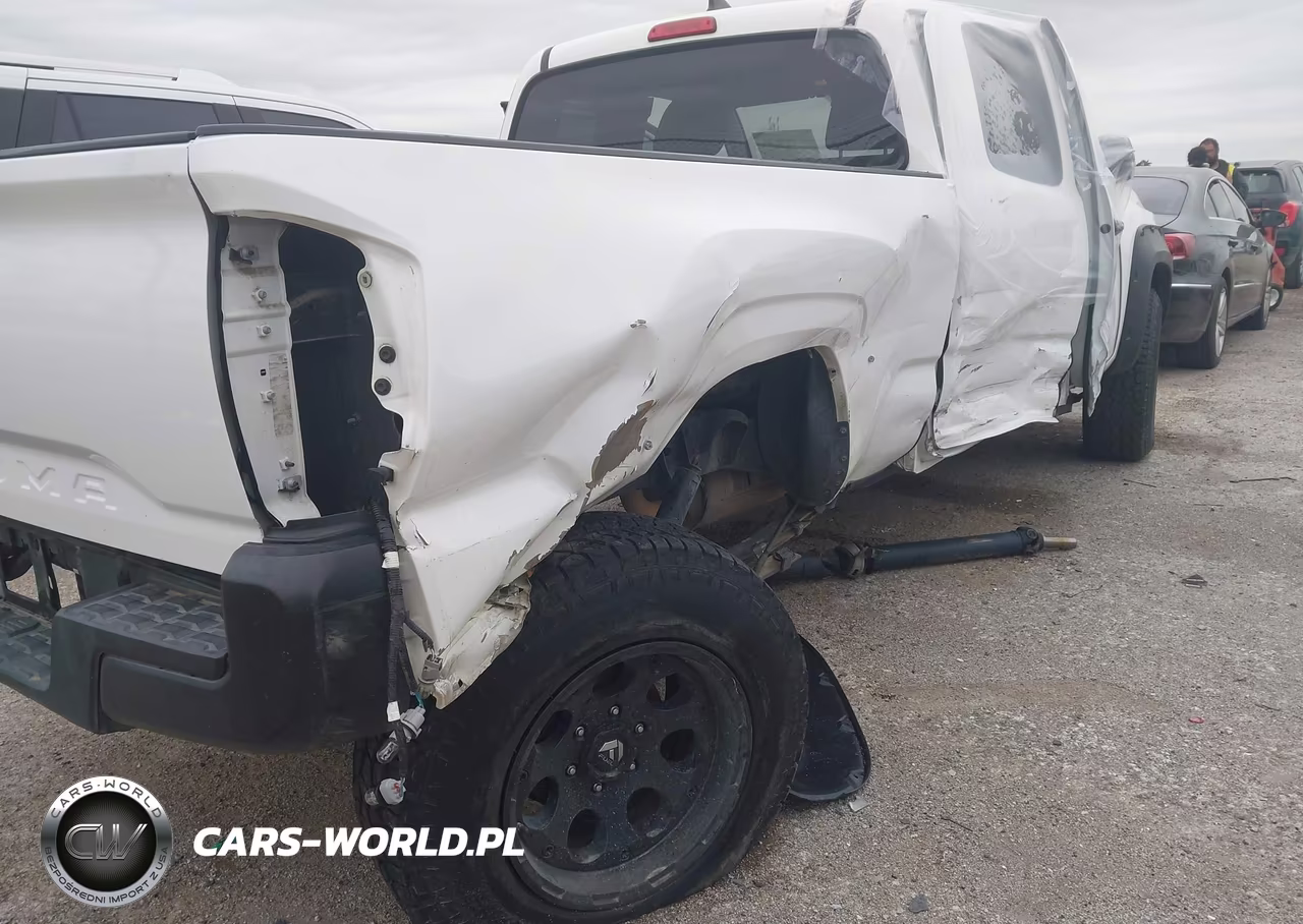 2019 Toyota Tacoma Sr VIN:5TFRX5GN5KX148656 - 18