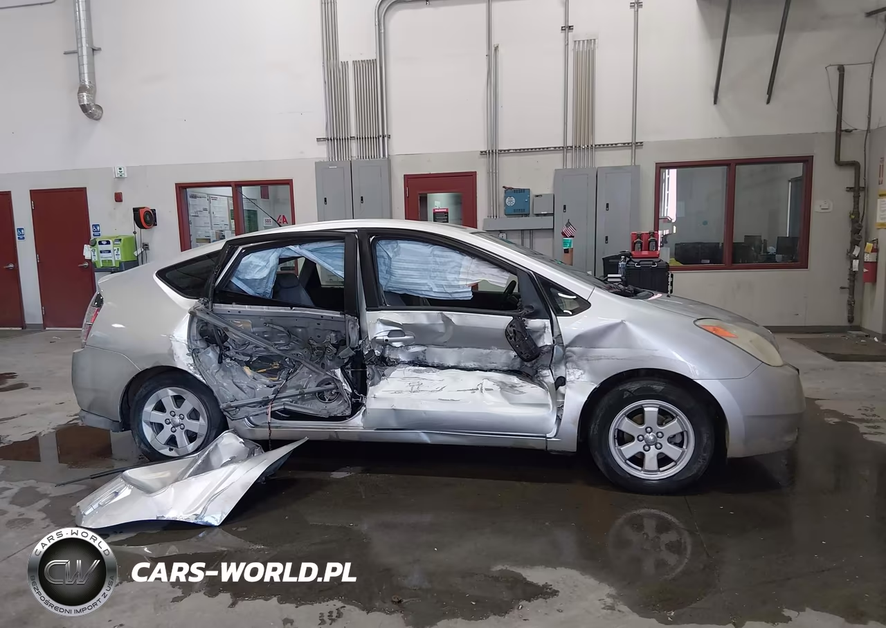 2004 Toyota Prius VIN:JTDKB20UX40050394 - 13
