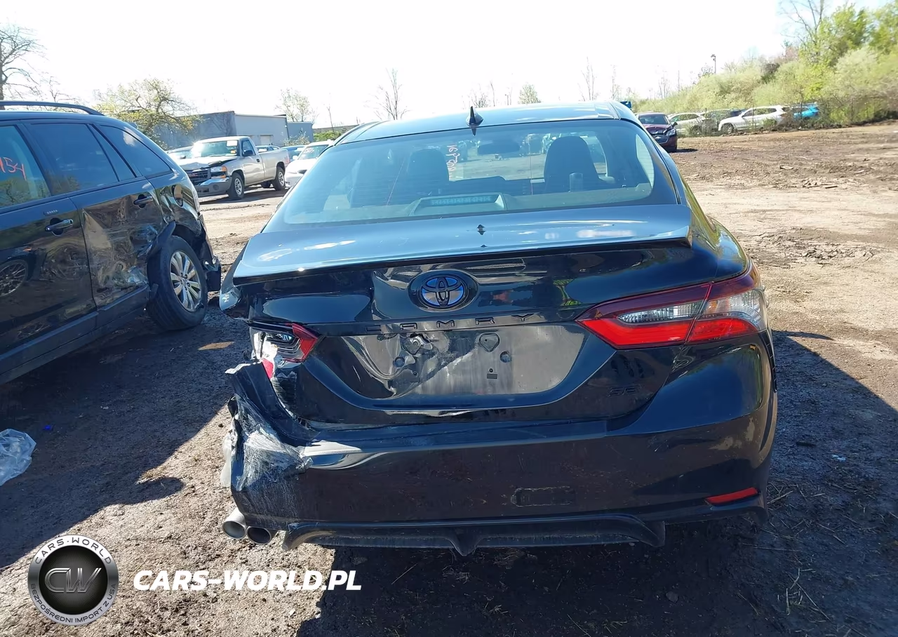 2024 Toyota Camry Hybrid Se Nightshade VIN:4T1G31AK9RU071243 - 17