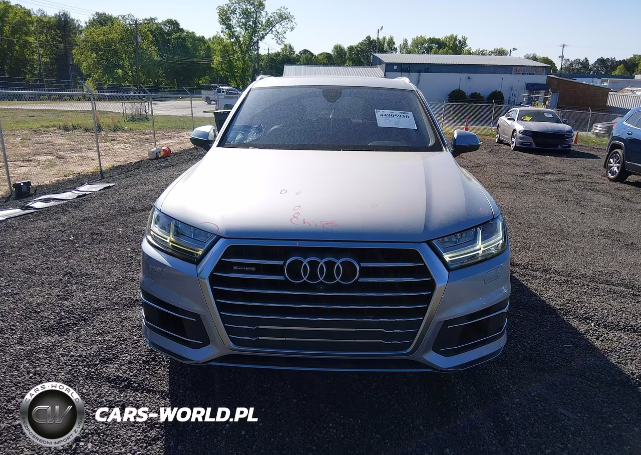 2017 Audi Q7 3.0T Premium VIN:WA1LAAF76HD000507 - 13