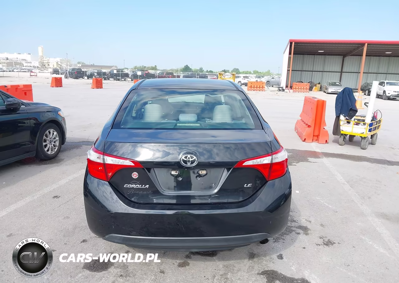 2015 Toyota Corolla Le VIN:5YFBURHE8FP296563 - 16