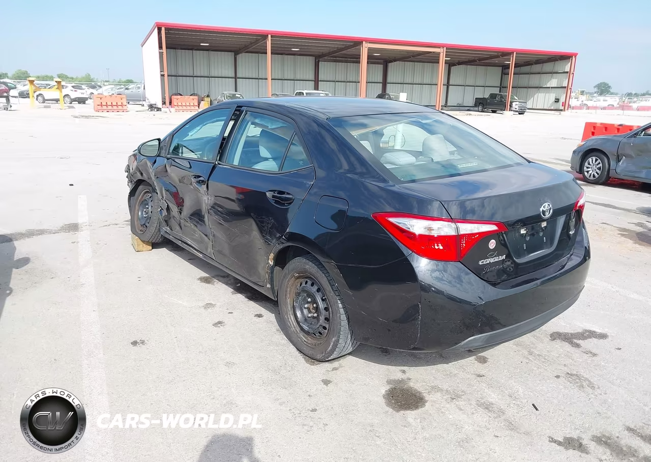 2015 Toyota Corolla Le VIN:5YFBURHE8FP296563 - 3