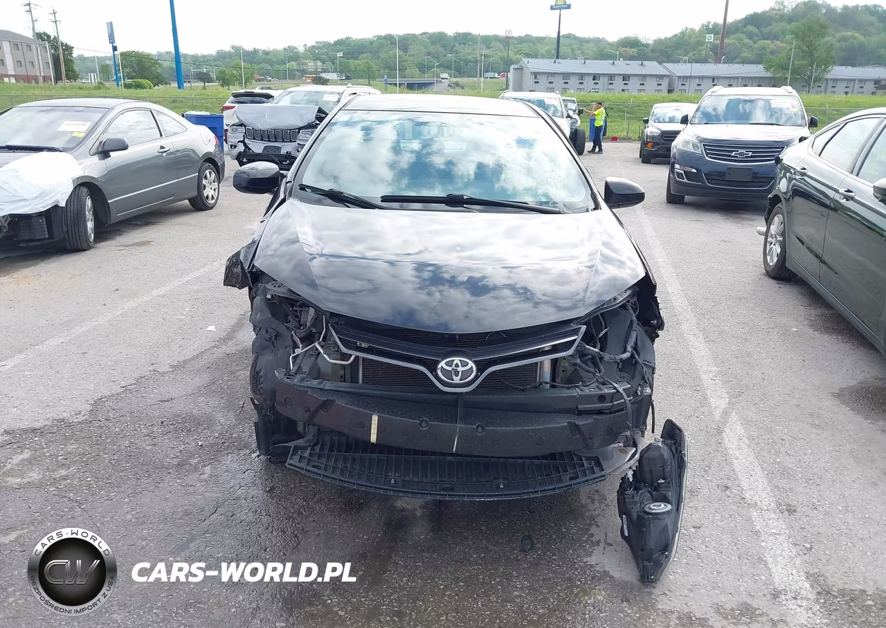 2015 Toyota Corolla Le VIN:5YFBURHE8FP296563 - 6