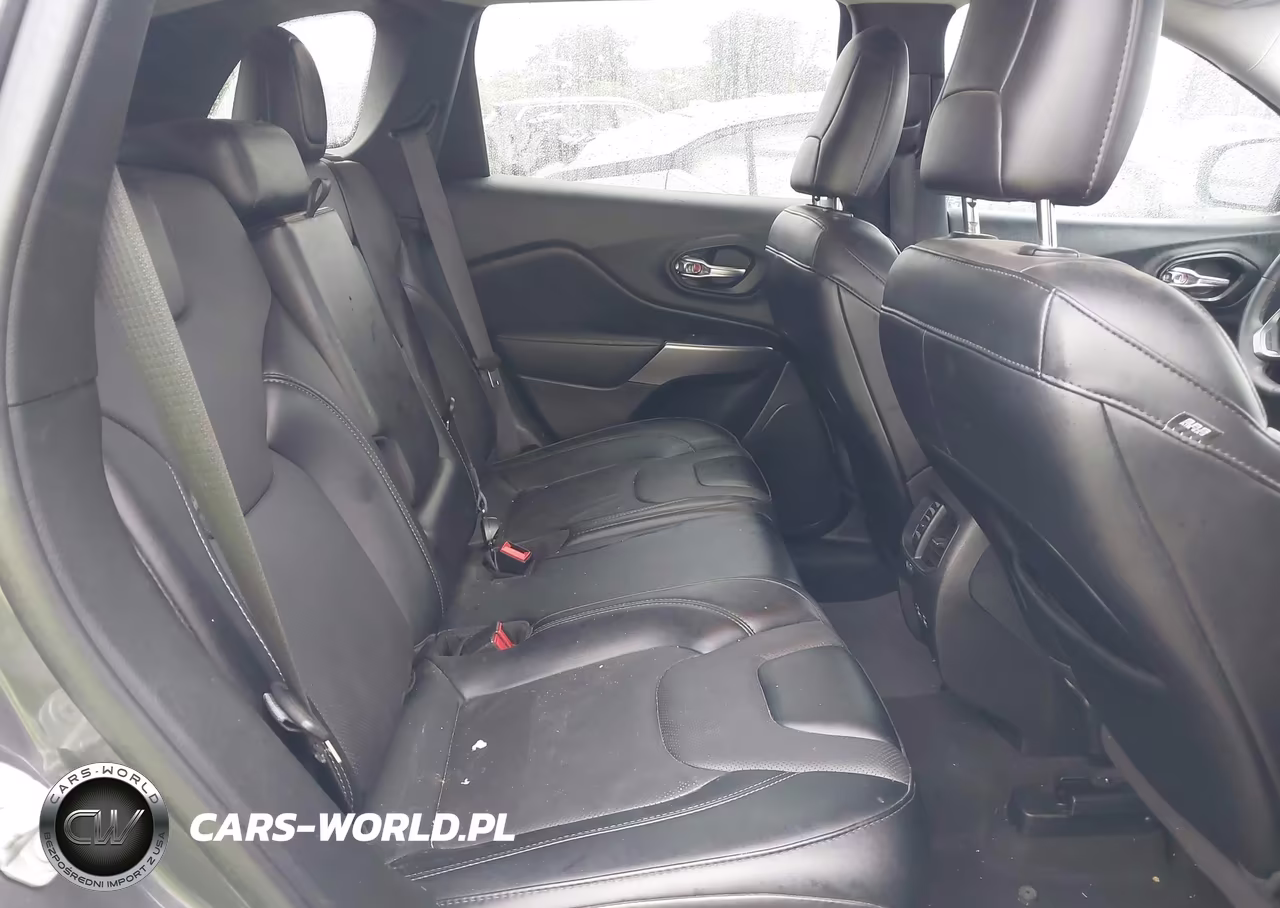 2022 Jeep Cherokee Latitude Lux 4X4 VIN:1C4PJMMN2ND532701 - 8