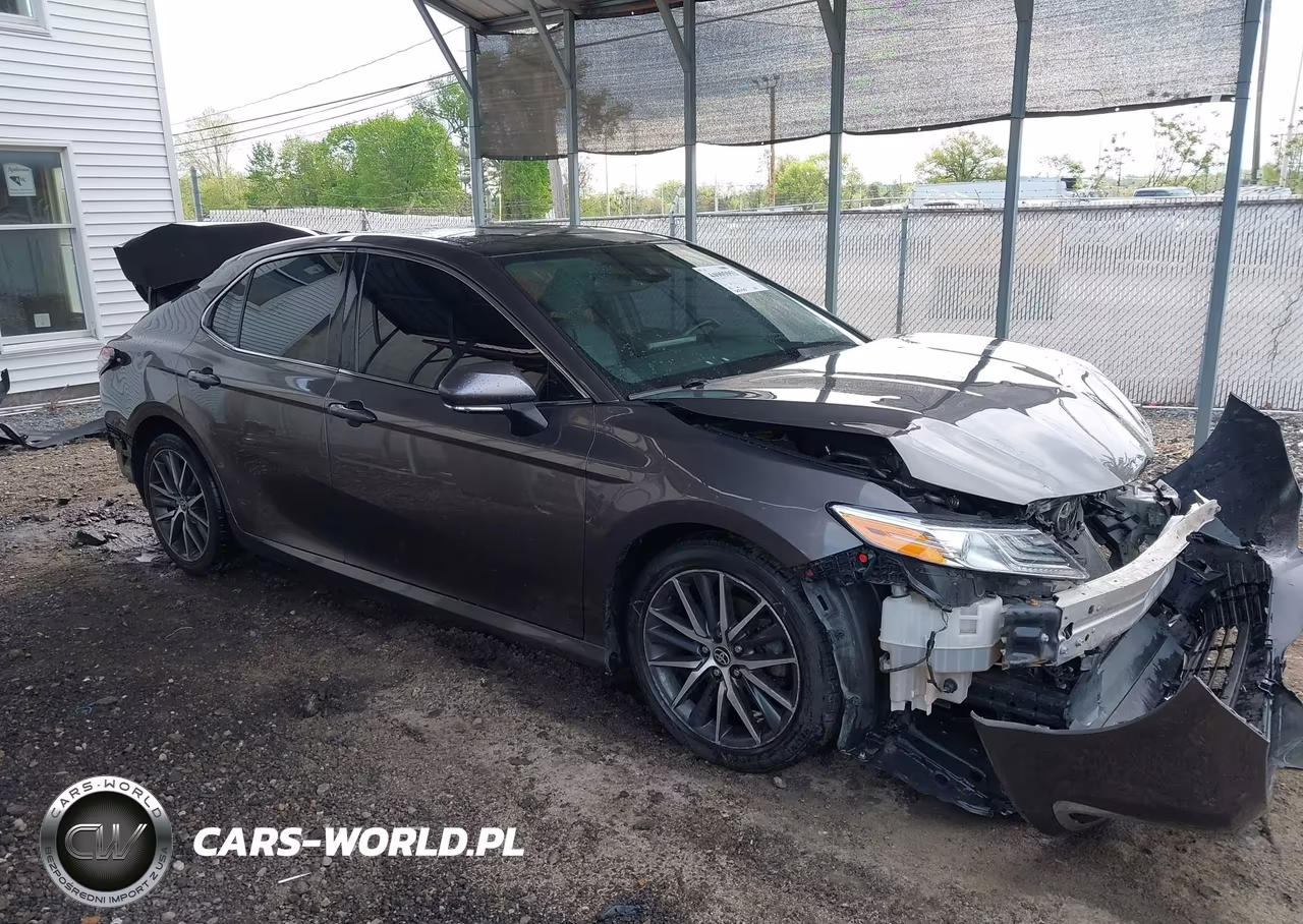 2021 Toyota Camry Xle Awd – zdjęcie 1 z 18