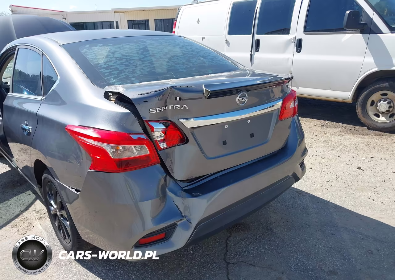 2018 Nissan Sentra S VIN:3N1AB7AP9JY304022 - 6