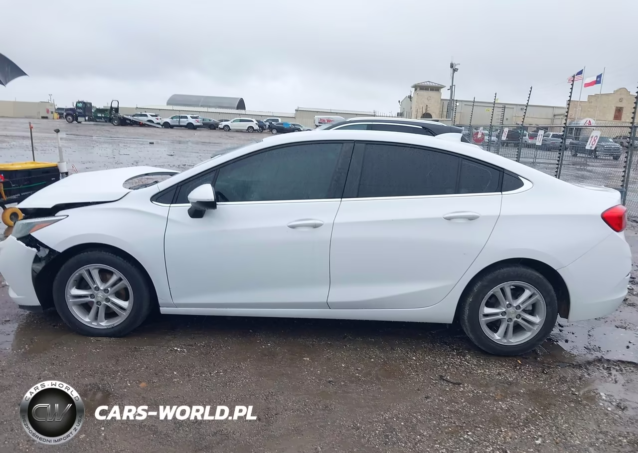 2018 Chevrolet Cruze Lt Auto VIN:1G1BE5SM5J7237849 - 14