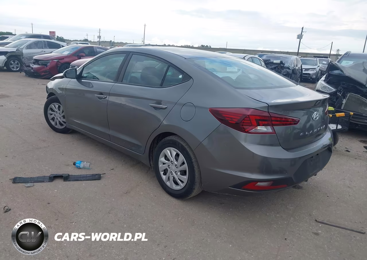 2019 Hyundai Elantra Se VIN:5NPD74LF0KH485671 - 3