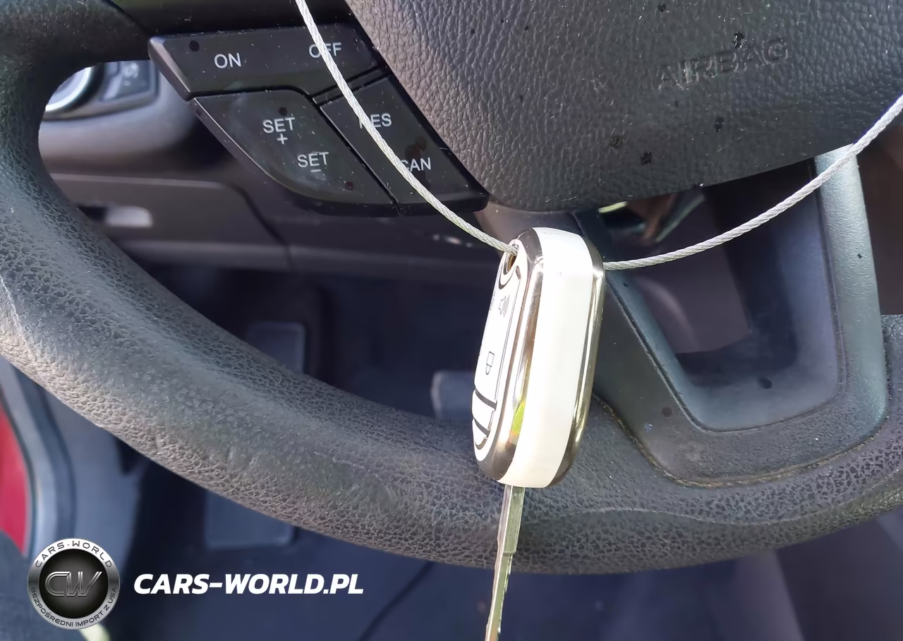 2017 Ford Escape Se VIN:1FMCU0G99HUB46693 - 11