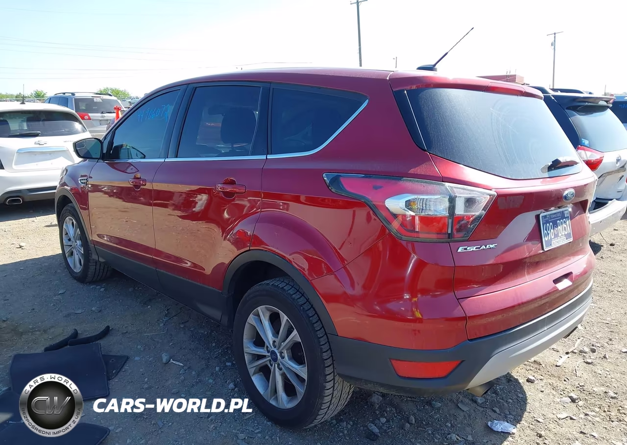 2017 Ford Escape Se VIN:1FMCU0G99HUB46693 - 3