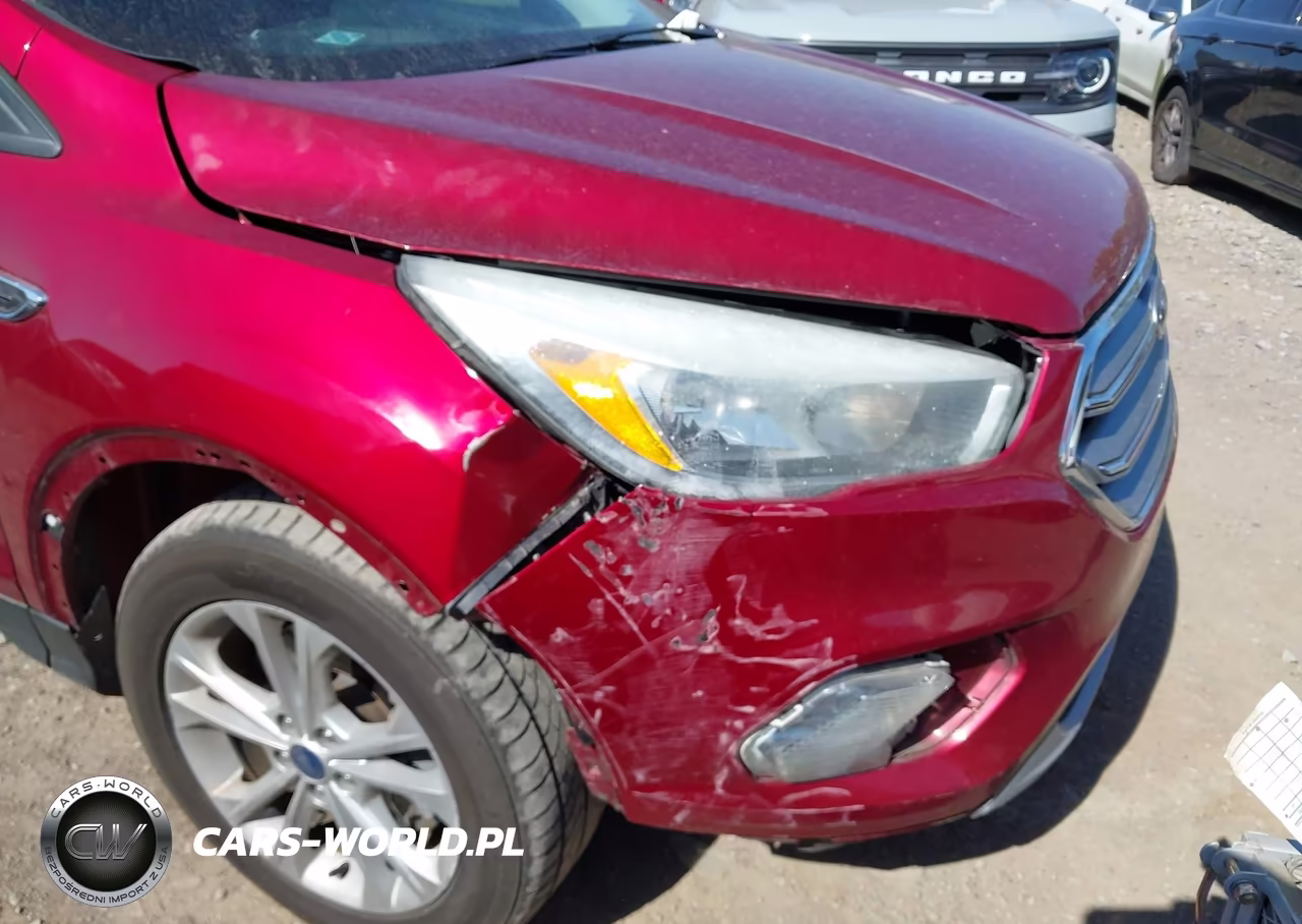 2017 Ford Escape Se VIN:1FMCU0G99HUB46693 - 6